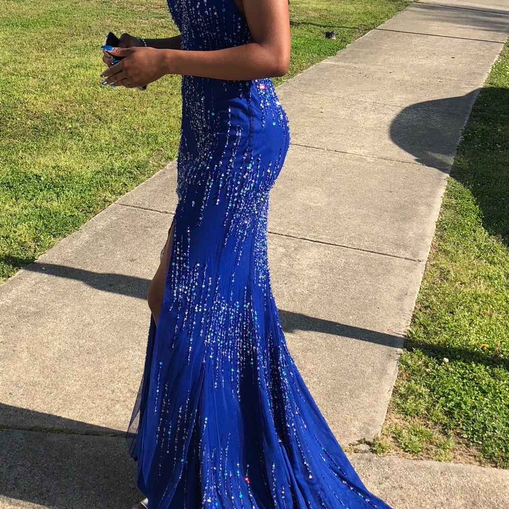 Prom Dress - Picture 2 of 5